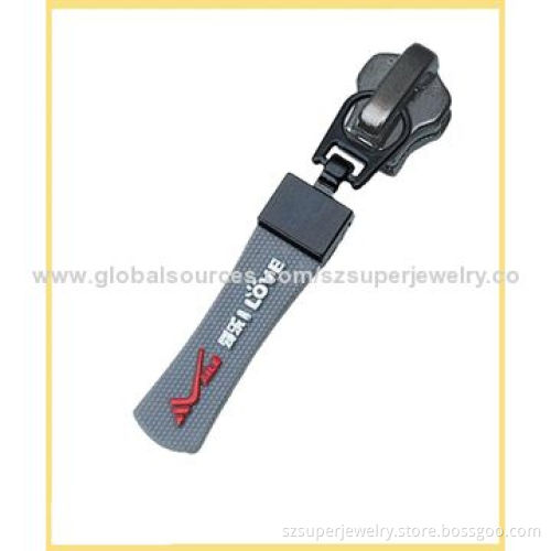 Sunglass clothes plastic puller